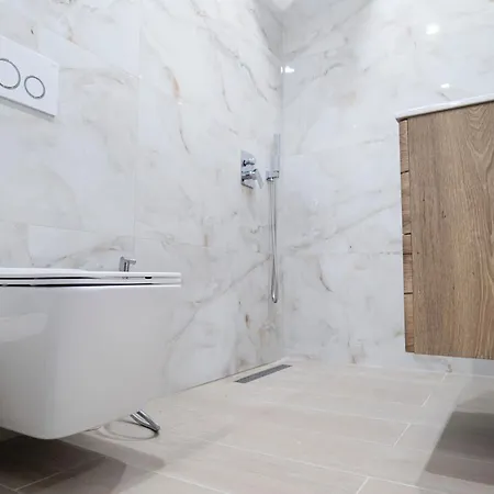 Trio Apartment's Center Appartamento *