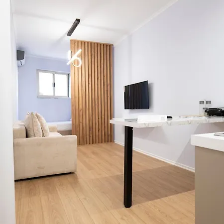 Apartment Trio Apartment's Center