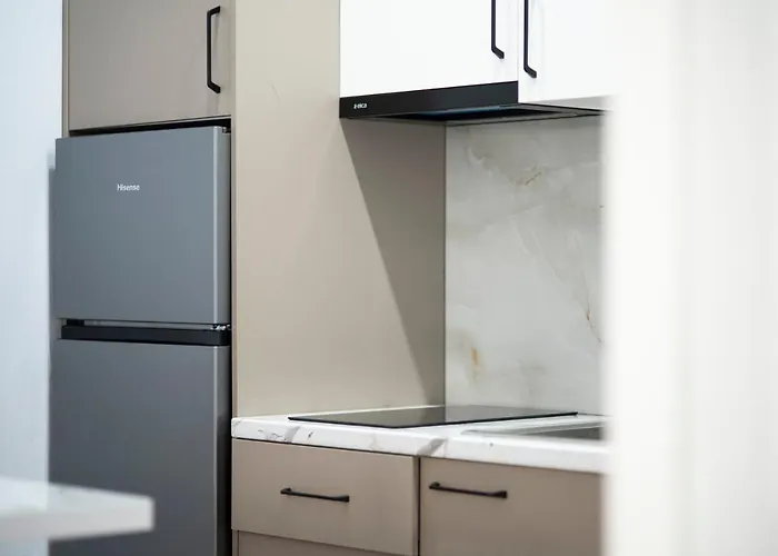 Trio Apartment's Center * טיראנה